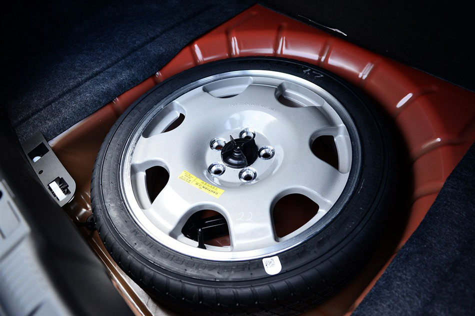 2015款 2.3T 50周年纪念版 细节