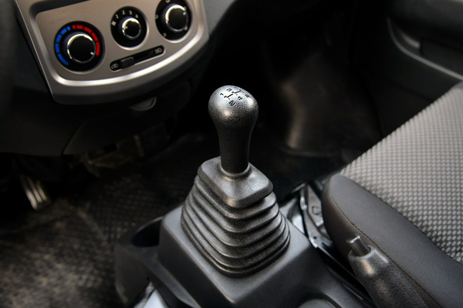 2015款 1.5L基本型4G15S 内饰