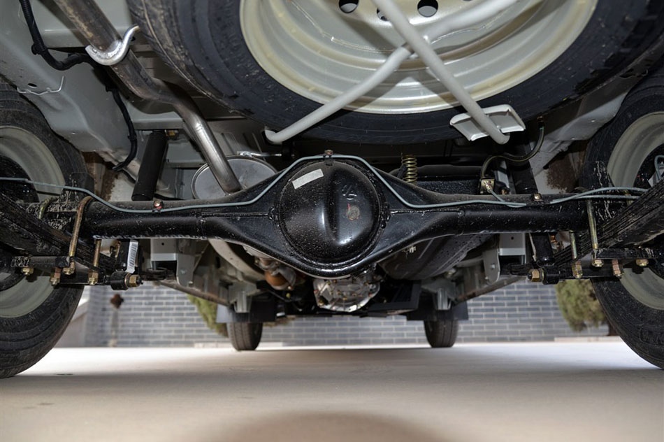 2015款 1.5L基本型4G15S 引擎底盘