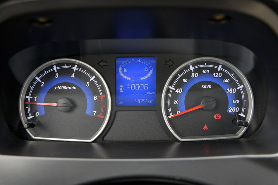 2015款 1.5L 手动豪华型 内饰