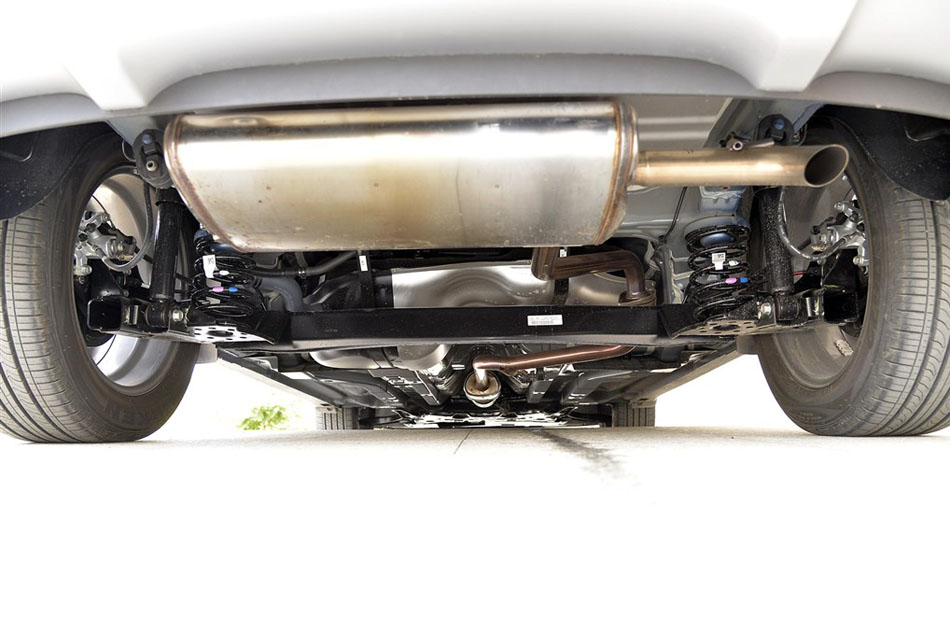 2015款 1.6L 自动两驱PRM 引擎底盘