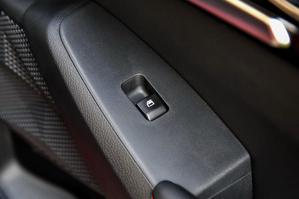 2020 1.5L CVTǻ۰ οռ