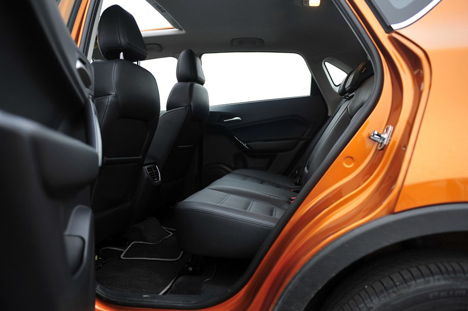 2015 2.0TGI TST οռ