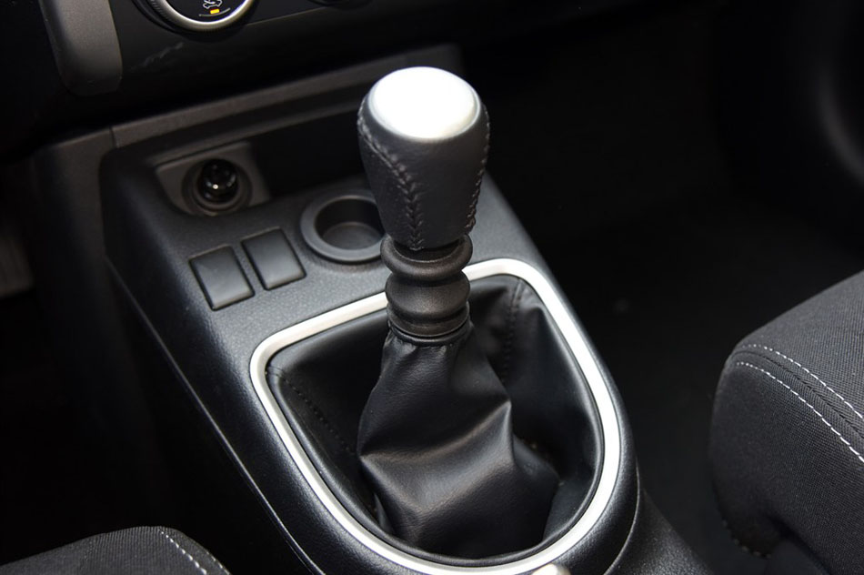 2015款 2.0L 手动两驱领航版 内饰