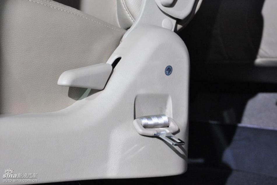 第三代阁瑞斯上市现场图