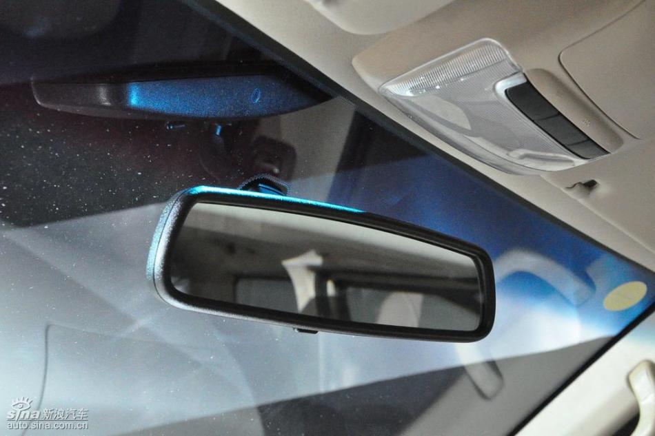 第三代阁瑞斯上市现场图