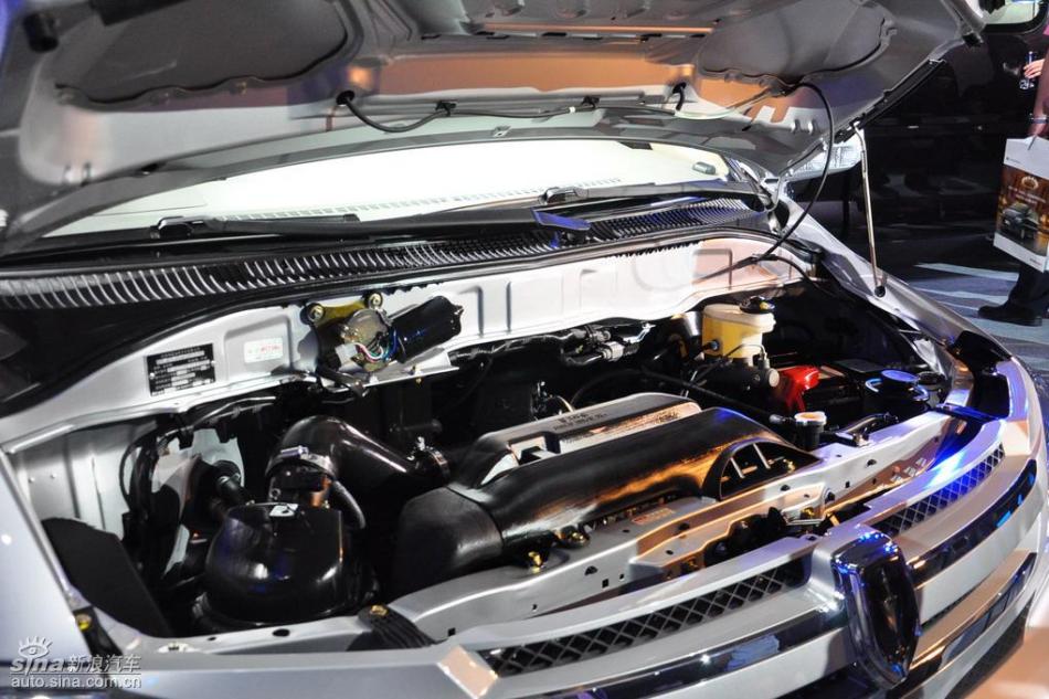 第三代阁瑞斯上市现场图