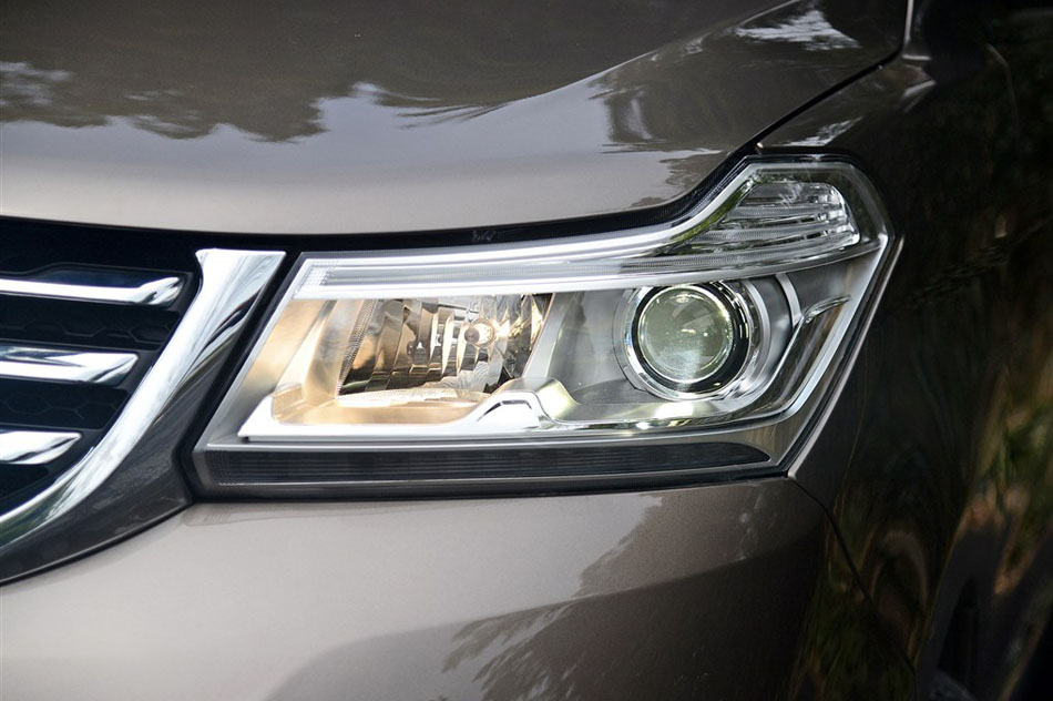 2015款 2.0T 自动旗舰型 细节