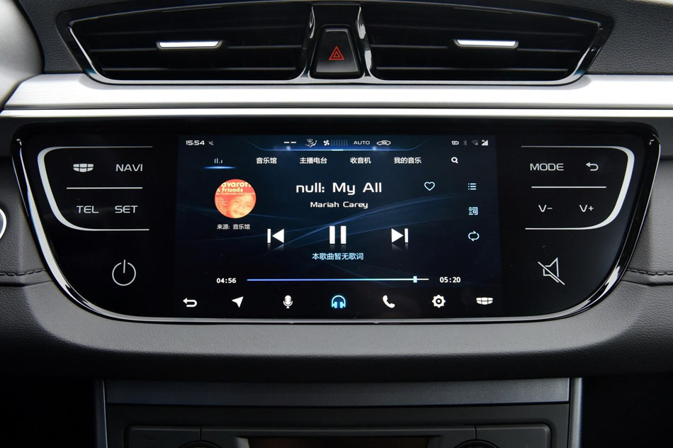 2018款 1.5L CVT尊贵型 内饰