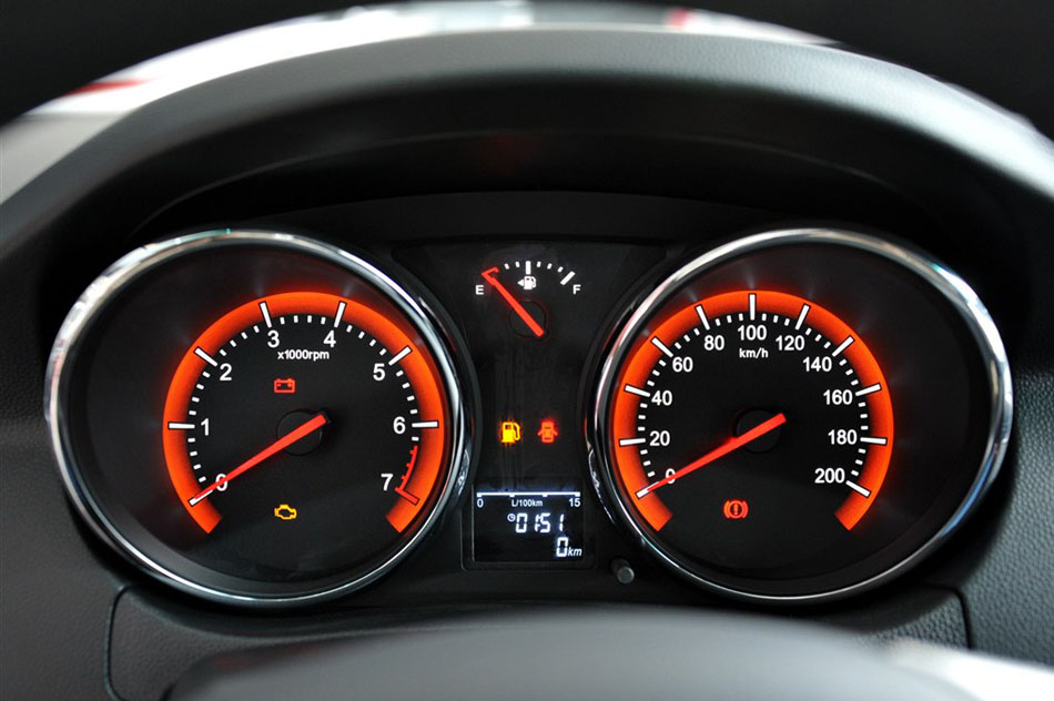 2015款 1.5L 手动黄钻版 内饰