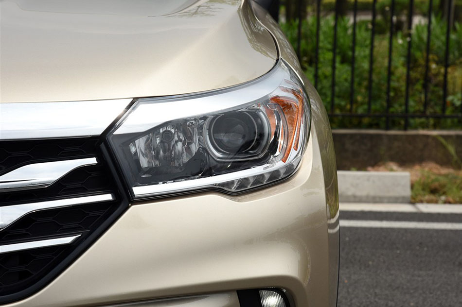 2015款 200T G-DCT尊贵版 细节