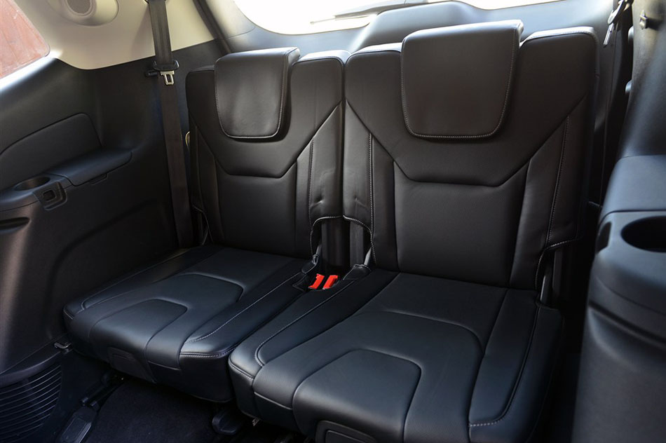 2015款 2.7T GTDi 四驱尊锐型 座椅空间