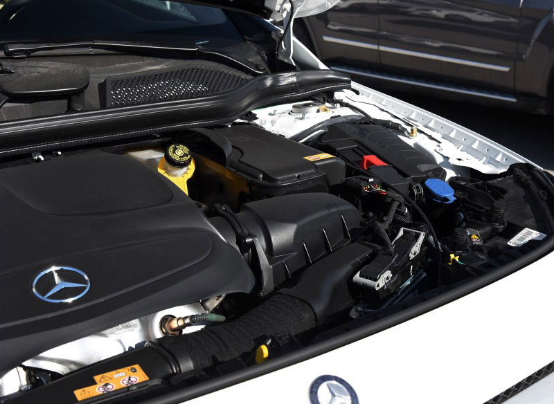 奔驰GLA  2016款 GLA 200 时尚型 引擎