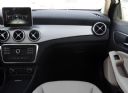 奔驰GLA 2016款 GLA 200 时尚型 内饰