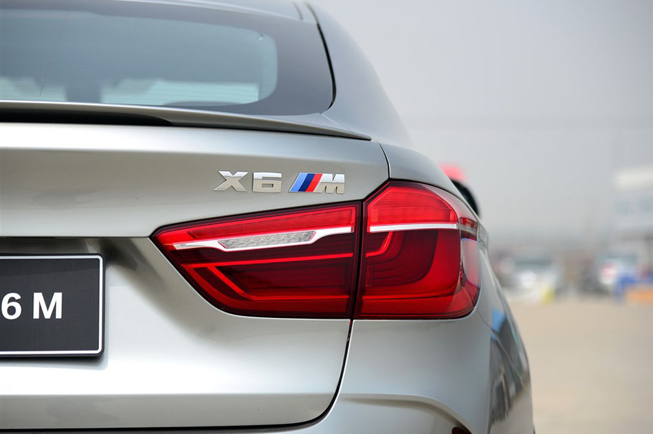 2015 X6 M ϸ