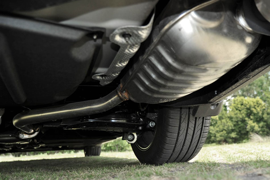 2015款 3.0GDi 两驱豪华版 引擎底盘