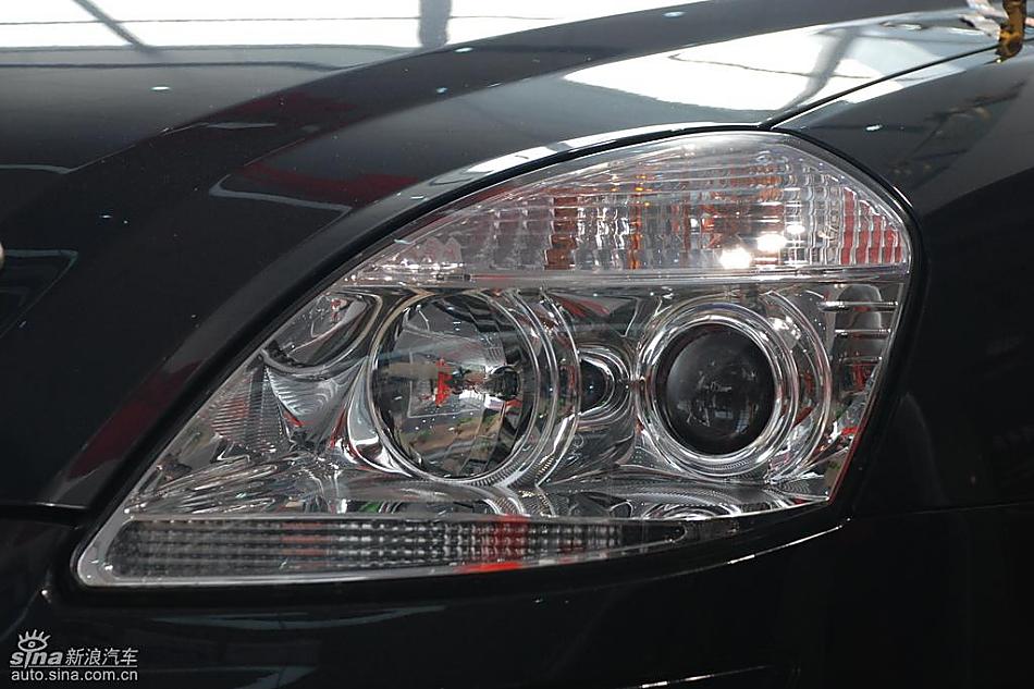 09款中华尊驰上市