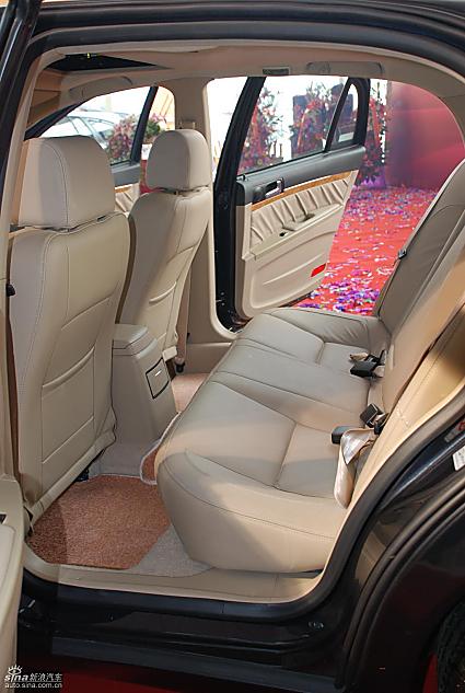 09款中华尊驰上市