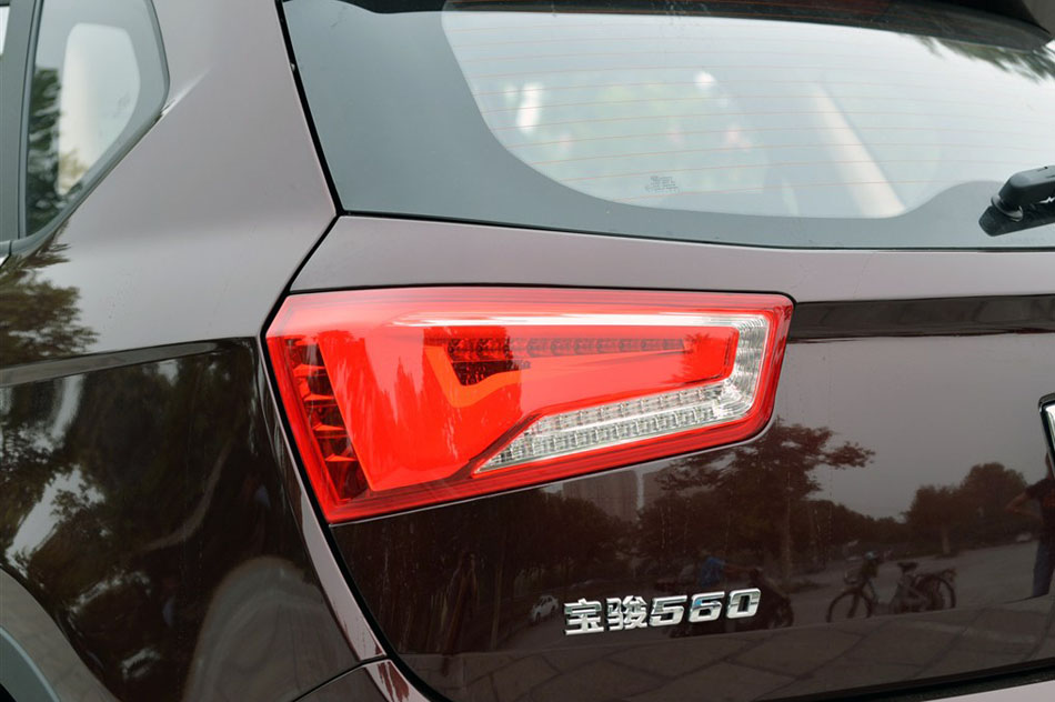 2015款 1.8L 手动舒适型 细节