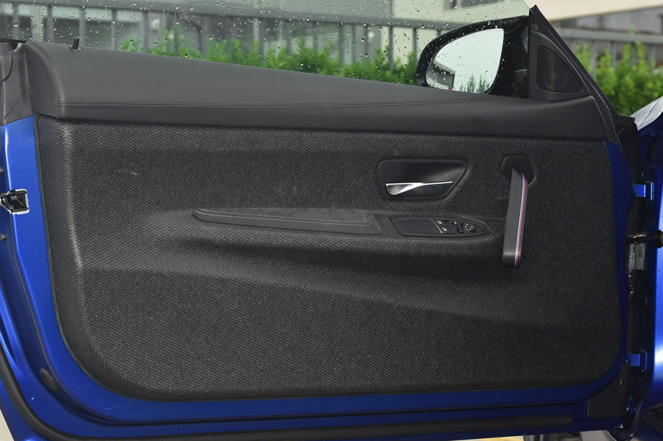 2018款 M4 CS 座椅空间