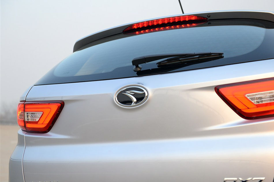 2015款 1.5T 手动尊贵型 细节