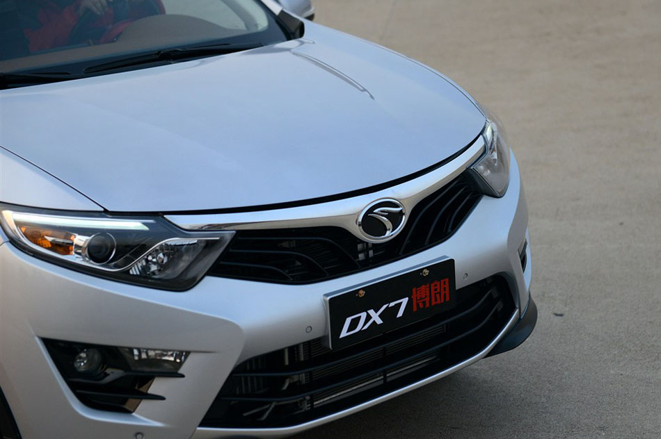 2015款 1.5T 手动尊贵型 细节