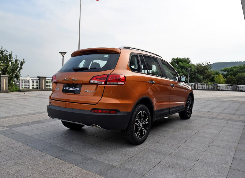 大迈X5  2017款 升级版 1.5T CVT总督型