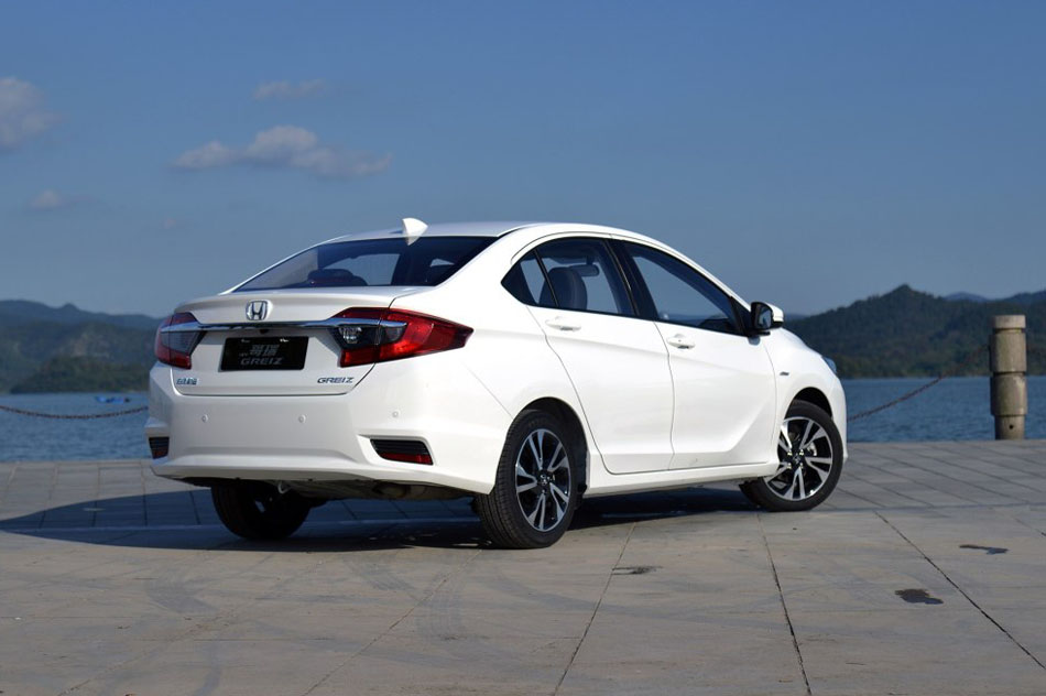 2016款 1.5L CVT豪华版 外观