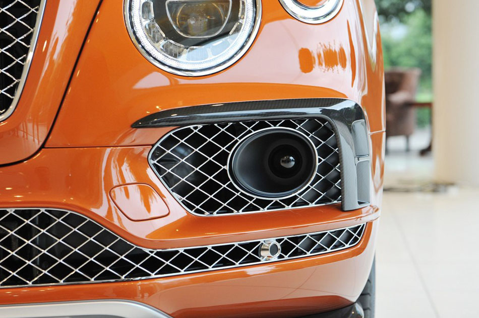 2016 6.0T First Edition  ϸ