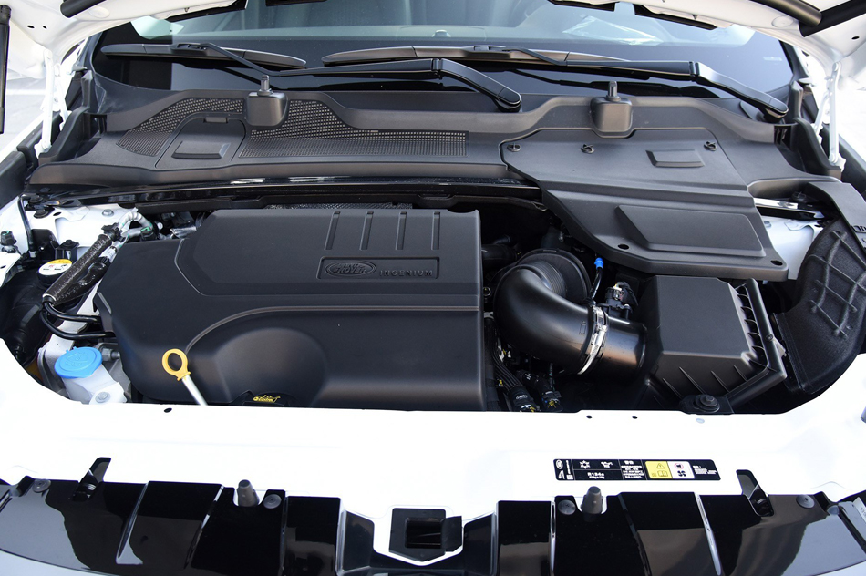 2019款 200PS PURE版 引擎底盘