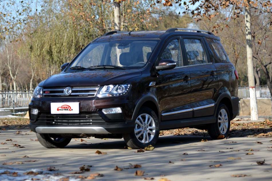 2016款 1.5L 手动尊享型 232座 外观