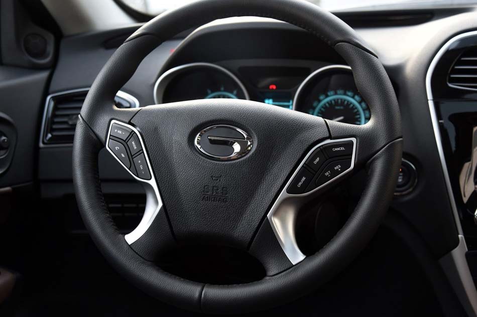 2016款 1.8T 自动两驱周年纪念版 内饰