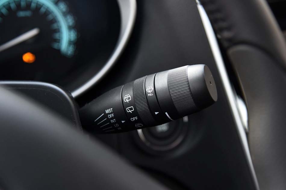 2016款 1.8T 自动两驱周年纪念版 内饰