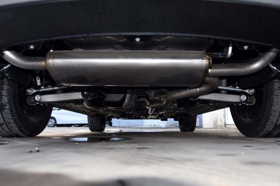 2016款 1.8T 自动两驱周年纪念版 引擎底盘