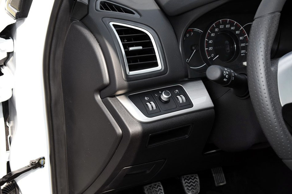 2016款 1.5T 手动风尚型 内饰