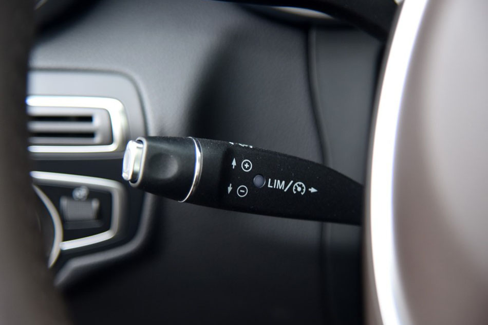 2016款 GLC 260 4MATIC 动感型 内饰