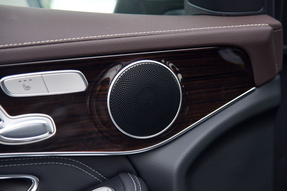 2016款 GLC 260 4MATIC 动感型 座椅空间