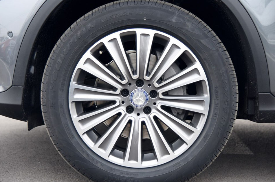 2016款 GLC 260 4MATIC 动感型 细节