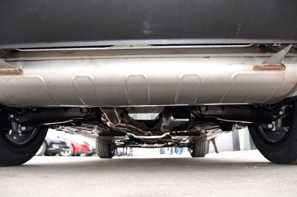 2016款 GLC 260 4MATIC 动感型 引擎底盘