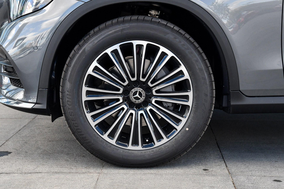 2019款 GLC 260 4MATIC 动感型 细节