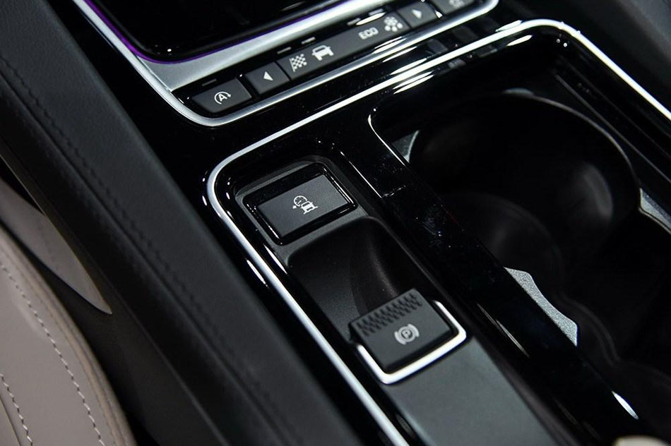 2016款 3.0T S高性能版 内饰