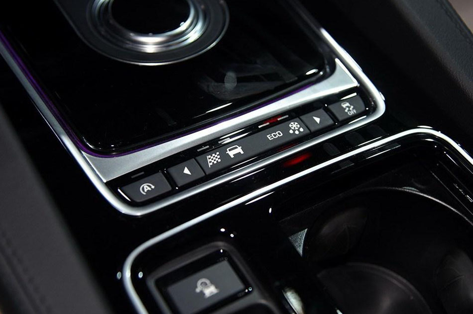 2016款 3.0T S高性能版 内饰