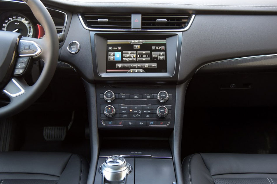 2015款 2.0L GTDi 时尚型 内饰