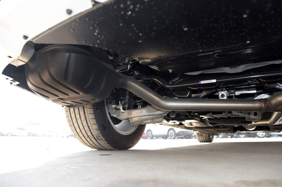 2015款 2.0L GTDi 时尚型 引擎底盘