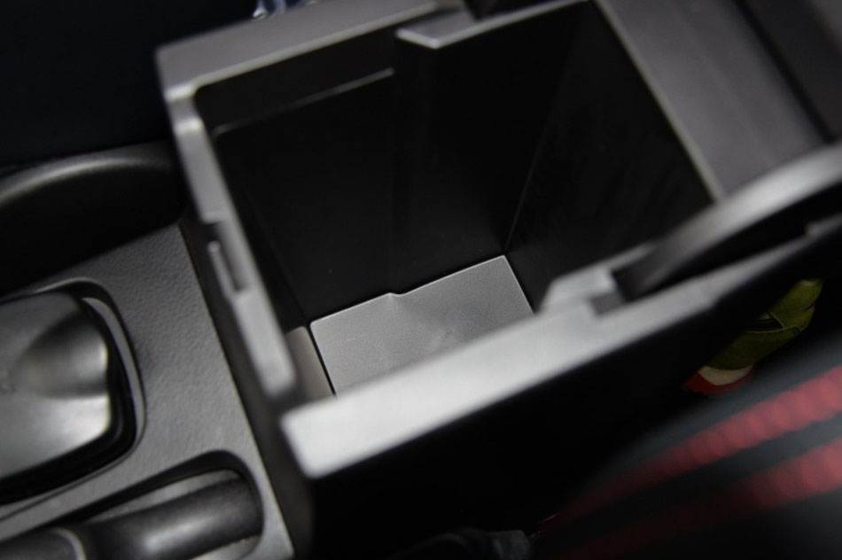 2016款 1.4T 自动四驱旗舰型 座椅空间