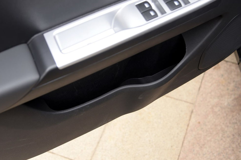 2016款 1.5L 自动尊酷型 座椅空间