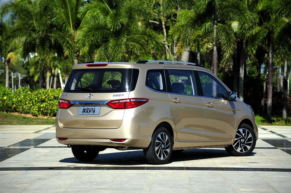 2016款 1.5L 手动豪华型 外观