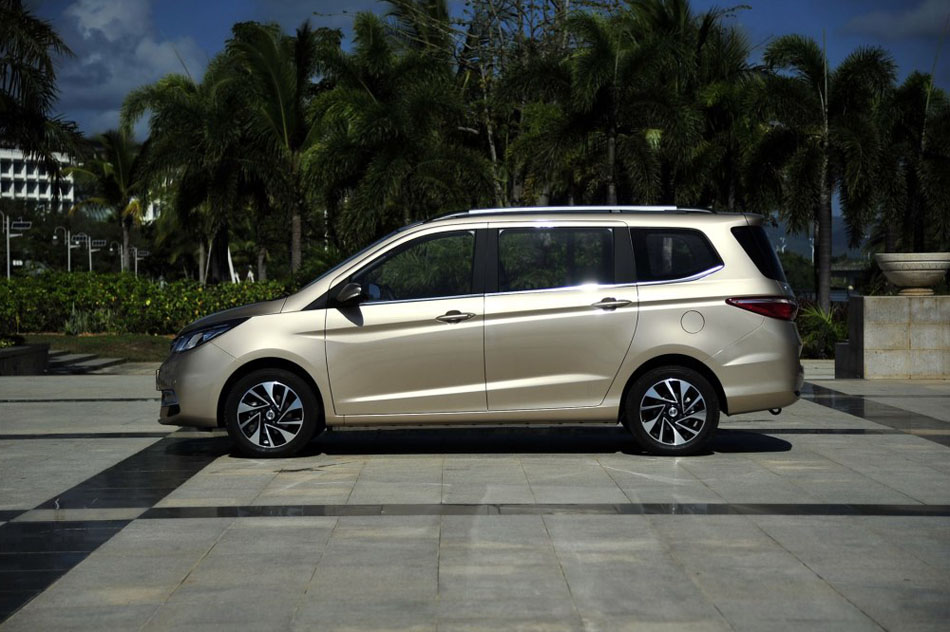 2016款 1.5L 手动豪华型 外观