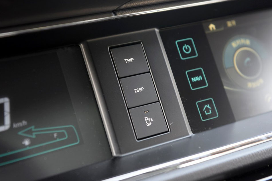 2016款 1.5L 手动豪华型 内饰