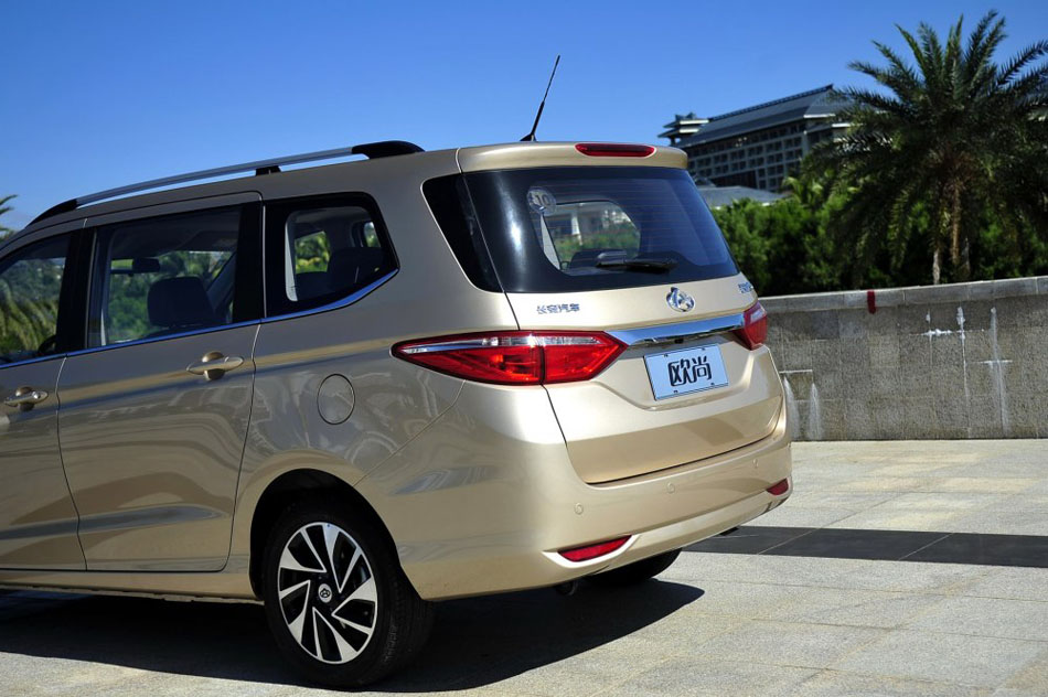 2016款 1.5L 手动豪华型 细节